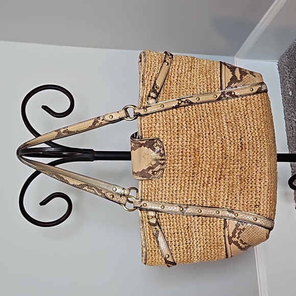 Coach Hampton raffia/straw snakeskin embossed purse - Picture 2 of 14